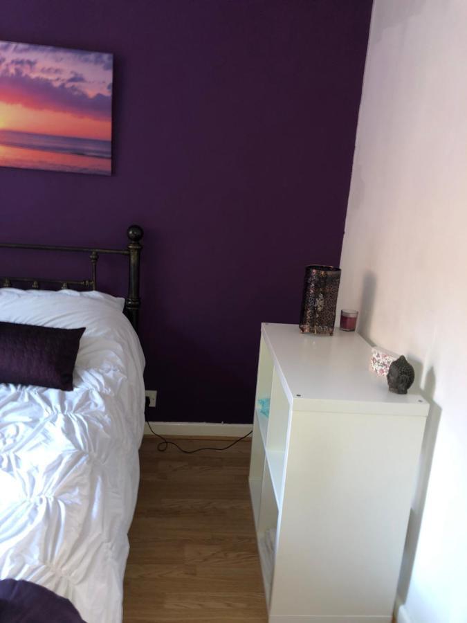 Home From Home, Close To Redditch Hospital Abb Exteriör bild